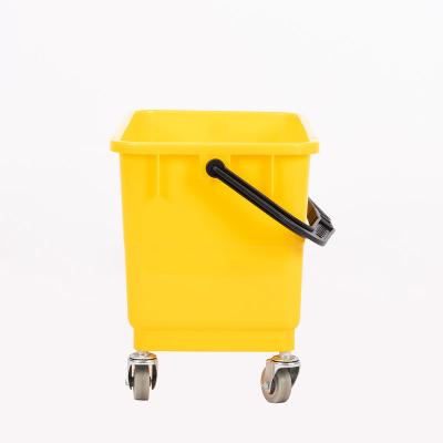 Plastic cleaning plastic bucket